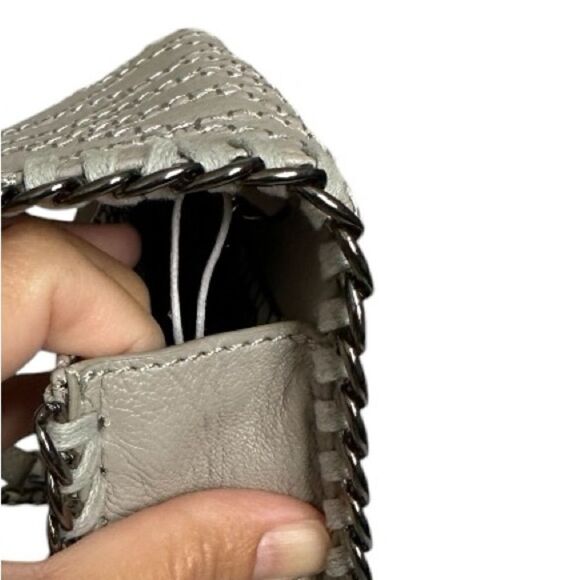 NWT Vegan Leather Crossbody Bag Urban Expressions Misty Grey, PETA Approved - Picture 5 of 8